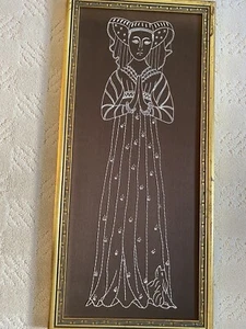 Framed Elsa Williams Vintage Crewel “Medieval Lady” - 12” X 25” Gothic - JCA New - Picture 1 of 11