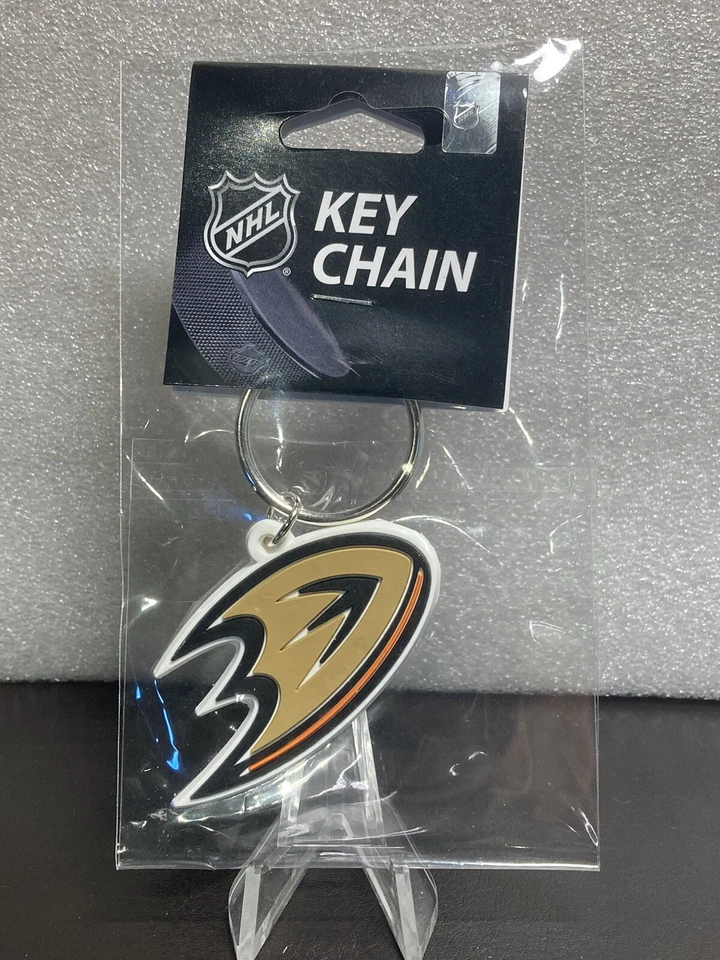 Anaheim Ducks Flex Key Chain Official Licensed Team Logo - Image 1 of 1