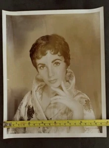 Fotografía original de belleza vintage de Elizabeth Taylor Metro Goldwyn Mayer 8x10 - Imagen 1 de 5