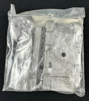 1/76 Scale Russian T55 Tank - White Metal Model Kit - Image 1 of 4