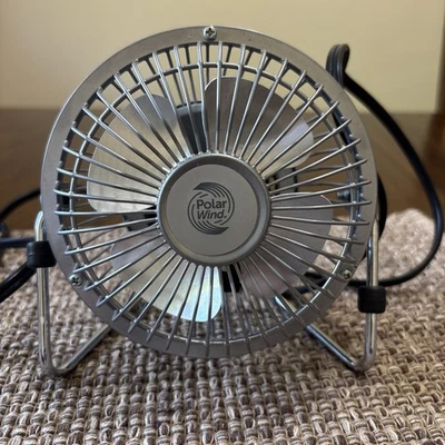 Intertek 4-Inch Metal Personal Desk Fan Electrical Silver 120 V Model MF-4 - Image 1 of 4