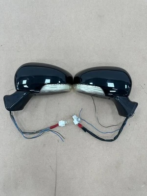 Toyota Prius ZVW30 2009-2015 SET Side Mirror 7+3 Pin w/ Welcome Light — 第 1/4 张图片