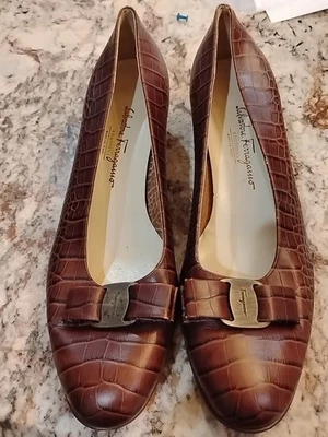 ZAPATO BOMBA SALVATORE FERRAGAMO MARRÓN GUIJARROS TALLA 12 VINTAGE Foto 1 de 4