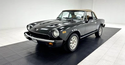 Fiat Spyder 2000 1982 convertible Foto 1 de 4