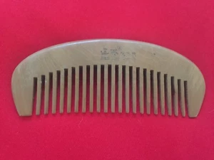 5" STURDY WIDE TOOTHED CHERRY WOOD COMB - FOR ALL HAIR TYPES! NEW! - Picture 1 of 1