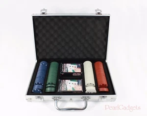 Poker Game Set with Carrying Case Poker Chips & Cards - No Dice - Picture 1 of 3