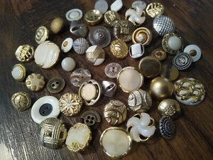 Vtg Gold button lot 50 buttons fancy costume Victorian craft mix plastic crest - Picture 1 of 7