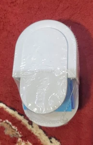 Febreze Plug in geruchsbeseitigender Lufterfrischer Duftölwärmer Gerät - Bild 1 von 3