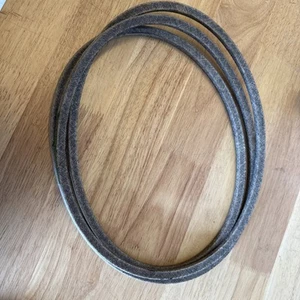 42" John Deere Deck Belt GX20072 fits John Deere LA100 LA105 LA110 (1/2 x103) - Picture 1 of 2