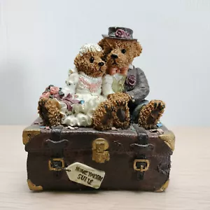 Regency Fine Arts Togetherness Hand Painted Figurine Piece Number 1007 of 6000 - Bild 1 von 7