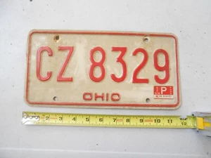 VINTAGE 2011 OHIO AUTO LICENSE PLATE CZ8329 TRUCK CAR FARM FRESH RAISED LETTER - Picture 1 of 4