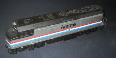 S Scale American Models Amtrak F-40PH Diesel Locomotive - Image 1 of 2