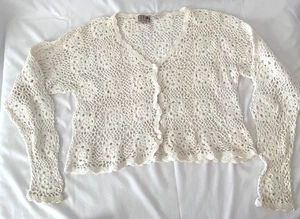 STEFANO INTERNATIONAL weiße kurze Häkel Langarm Strickjacke - Bild 1 von 4