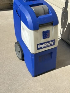 RUG DOCTOR MIGHTY PRO X3 für Ersatzteile oder Reparatur - fährt nicht hoch. - Bild 1 von 8