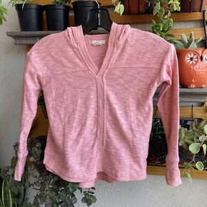 Girl’s Sz 8 S/P Roxy Pink Light Weight Long Sleeve Hoodie Sweat Shirt Pullover - Picture 1 of 8