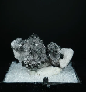 Bixbyite on Hematite ps. Garnet / Thomas Range, Utah / Rare Thumbnail Mineral Cr - Picture 1 of 5