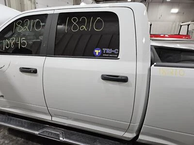 2018-2023 Ram 2500-3500 Rear Left Door, 2024 Model, White w/Power, Crew Cab Foto 1 de 4