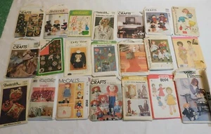 VTG PATTERNS SEWING CRAFTS FASHION DOLLS BEARS CHRISTMAS PATTERN LOT - Picture 1 of 12