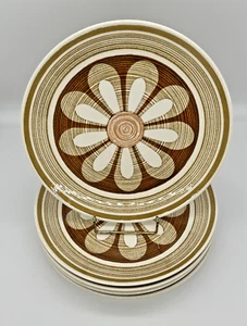 ROYAL CHINA CAVALIER Ironstone Dinner Plates Daisy Pattern Vintage Set~5 - Picture 1 of 6