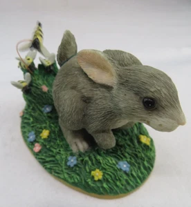 Charming Tails THE CHASE IS ON Bunny Rabbit Bee Binkey Estatuilla Sin Caja - Imagen 1 de 4