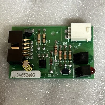 Unknown Board Pcb 34052403 Gun Sensor? ARCADE Game Parts b27 - Image 1 of 4