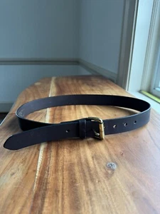 Filson Bridle Leather Belt Size 30 1.25” Width Brown Brass Buckl Excellent USA - Picture 1 of 12