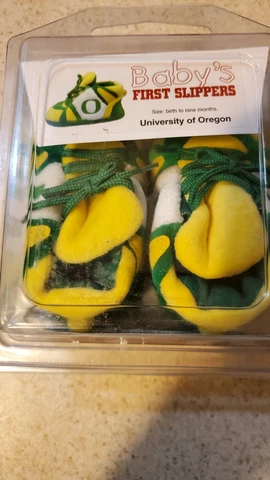OREGON DUCKS NCAA Baby Logo Bootie Slippers Birth 9 Months  JERSEY PERFECT GIFT Cover
