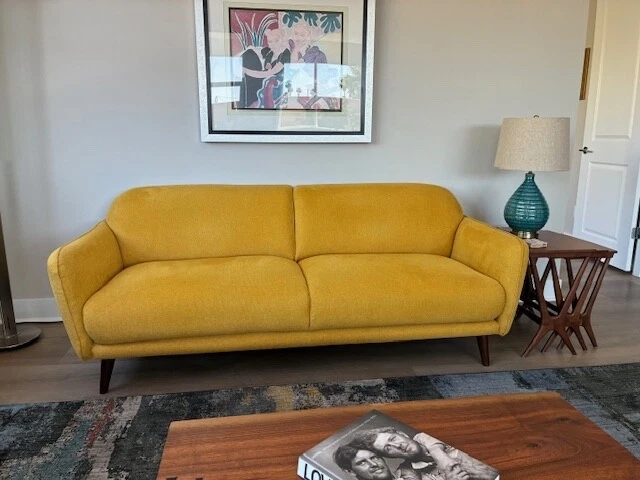 juego sofa salón usado solo sofa Foto 1 de 1