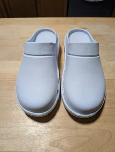 Oofos OOcloog White Casual Slip On Recovery Unisex Clogs Women’s 7 Men’s 5 - Picture 1 of 8