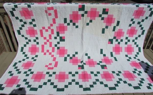 VINTAGE QUILT SPRING COLORS GREEN PINK BLOCKS CROSSES MACHINE STITCHED - Picture 1 of 6