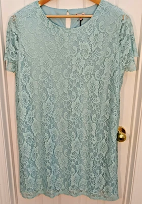 Nuevo con etiquetas Vestido Formal Juicy Couture XXL Azul Encaje Superpuesto Manga Corta Fiesta Foto 1 de 4