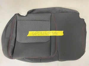2018-2023 Jeep Wrangler Rubicon 6PT92NR3AE Rear 60% (right) Seat Cushion Cover - Picture 1 of 1