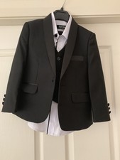 Boys Suit Size 3 