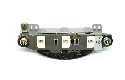 Regler Lichtmaschine IMR10041 MD086046 MD086047 MD086048 1480-18-300 Neu - Image 1 of 4