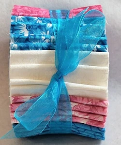 Honey Bun Fabric Strips Roll Quilting 20~ Strip Turquoise Pink 1.5"Strips - Picture 1 of 2