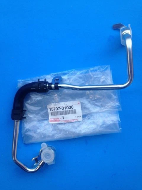 Toyota Rav4 Oil Cooler Pipe 15707-31030 Genuine New - Image 1 of 1