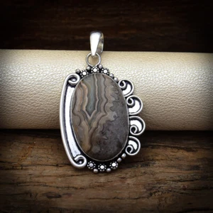 Fino Loco Encaje Ágata Piedras 925 Plata de Ley Hecho a Mano Colgante 6.3cm - Imagen 1 de 5