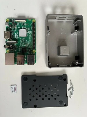 Raspberry PI Modelo 3 B (1 GB) con carcasa de aluminio Flirc y 8 gig sd Foto 1 de 4