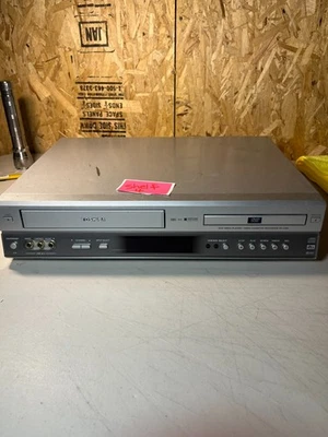 Toshiba SD-V280UA VCR & DVD Player Hi-Fi Stereo VHS Combo Deck Works - Image 1 of 4