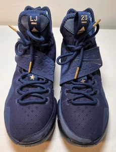 Nike LeBron Soldier 11 Shoes Mens Size 8 Basketball SFG Just a Kid Akron - Picture 1 of 12