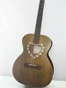 Zemaitis Acoustic Guitar Heart Sound Hole Case Included - Picture 1 of 2