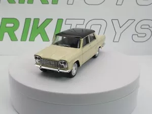 Fiat 2300 Berlina Norev 1/43 Avorio - Foto 1 di 4