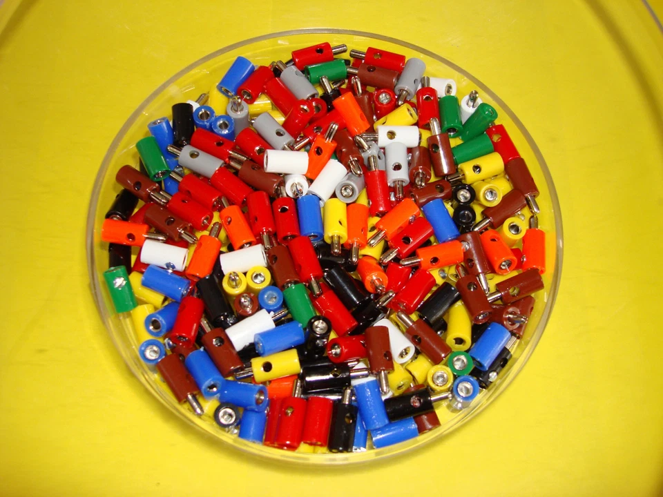 Modellbahnstecker Querlochstecker / Muffen  2,6 mm - 50 Stück - freie Farbwahl - Bild 1 von 1