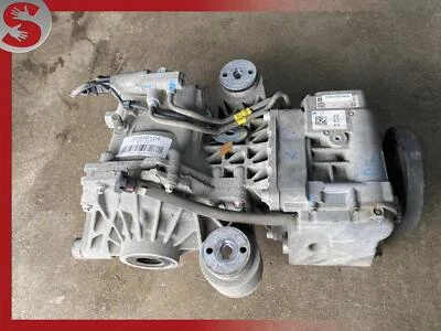 2010-2014 Cadillac SRX Rear Axle Differential Carrier - Image 1 of 4