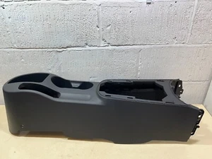 KIA SOUL 2010 FRONT CENTRE CONSOLE TRIM PANEL COVER STORAGE  /2008-14 - Imagen 1 de 6
