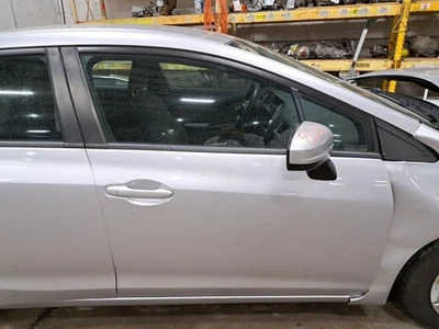 2015 Civic Right Passenger Side Front Door Assembly Color: Silver Nh700mx Foto 1 de 4
