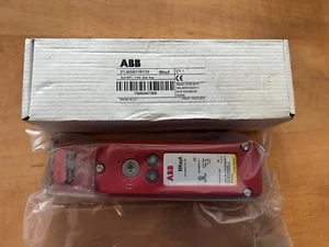 NEW - ABB 2TLA050011R1133 - Mkey8 Emergency 110V Std-Key - Picture 1 of 1