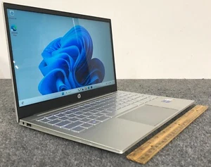HP Pavilion 14 14" Laptop i7-1165G7 8GB RAM 256GB NVMe - Picture 1 of 7