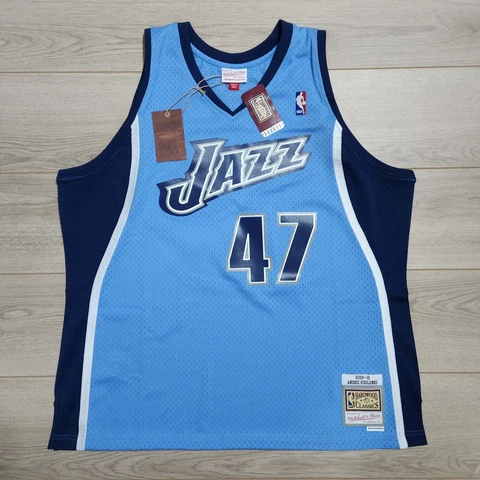 Andrei Kirilenko Utah Jazz Mitchell & Ness Swingman Basketball Jersey Mens 2XL Cover