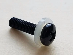 Tornillos para rack de audio 10-32, cabezal Phillips con lavadora x100 - Imagen 1 de 1